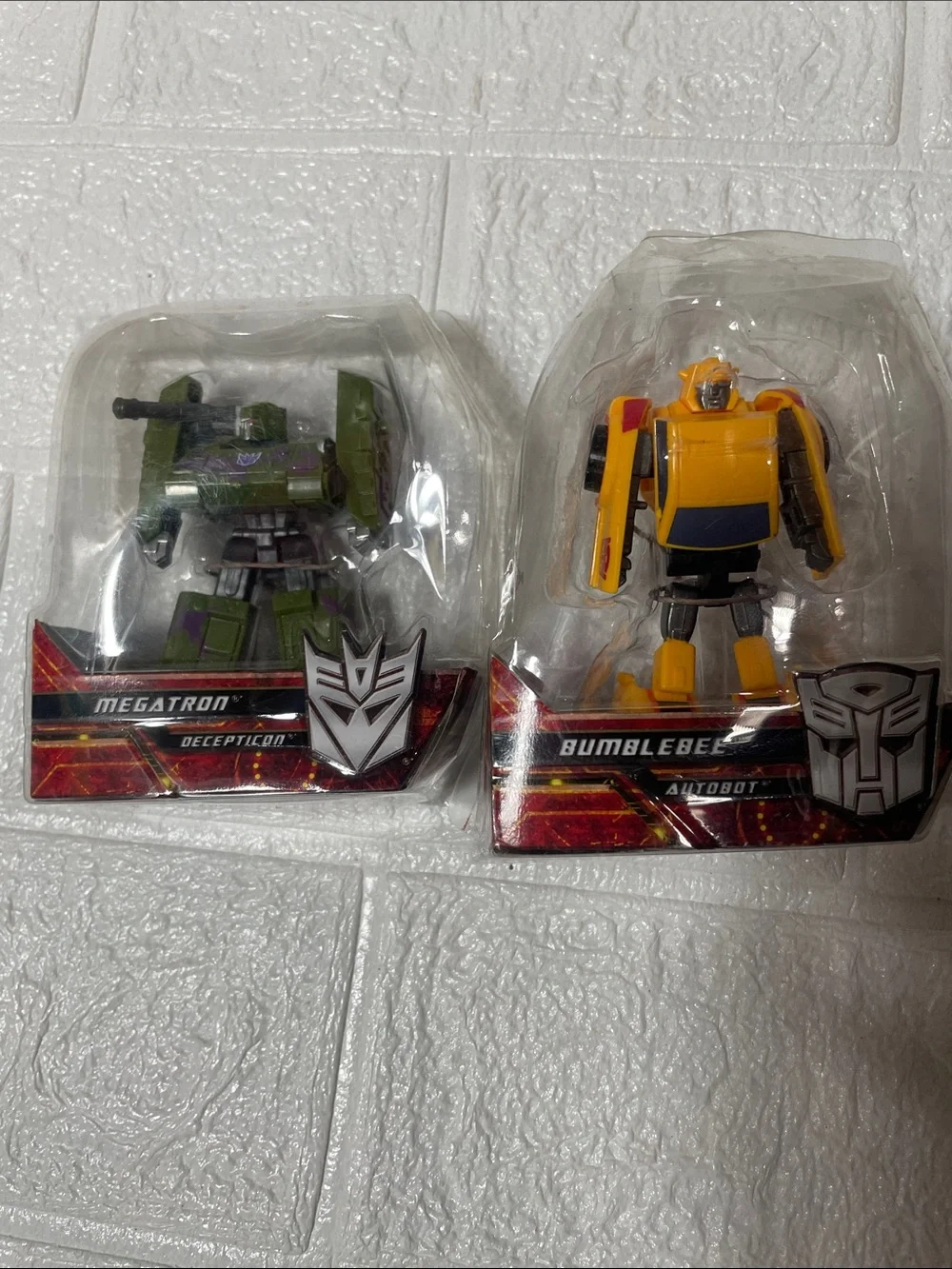 Bumblebee & Megatron Kids Action Figures - Yellow, Green